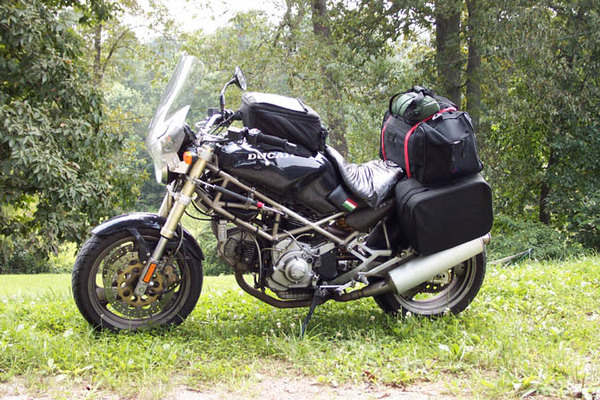 Product picture DUCATI MONSTER 900 SERVICE REPAIR MANUAL